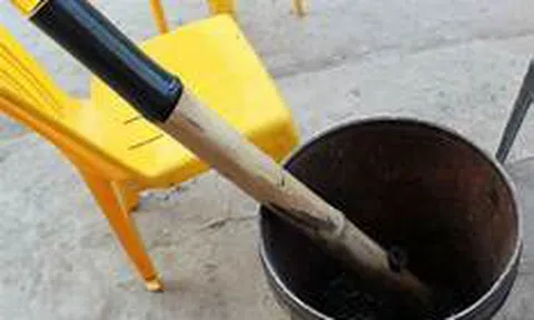 Điều tra vụ người đàn ông tử vong vì `khen` vợ chủ quán nước chè